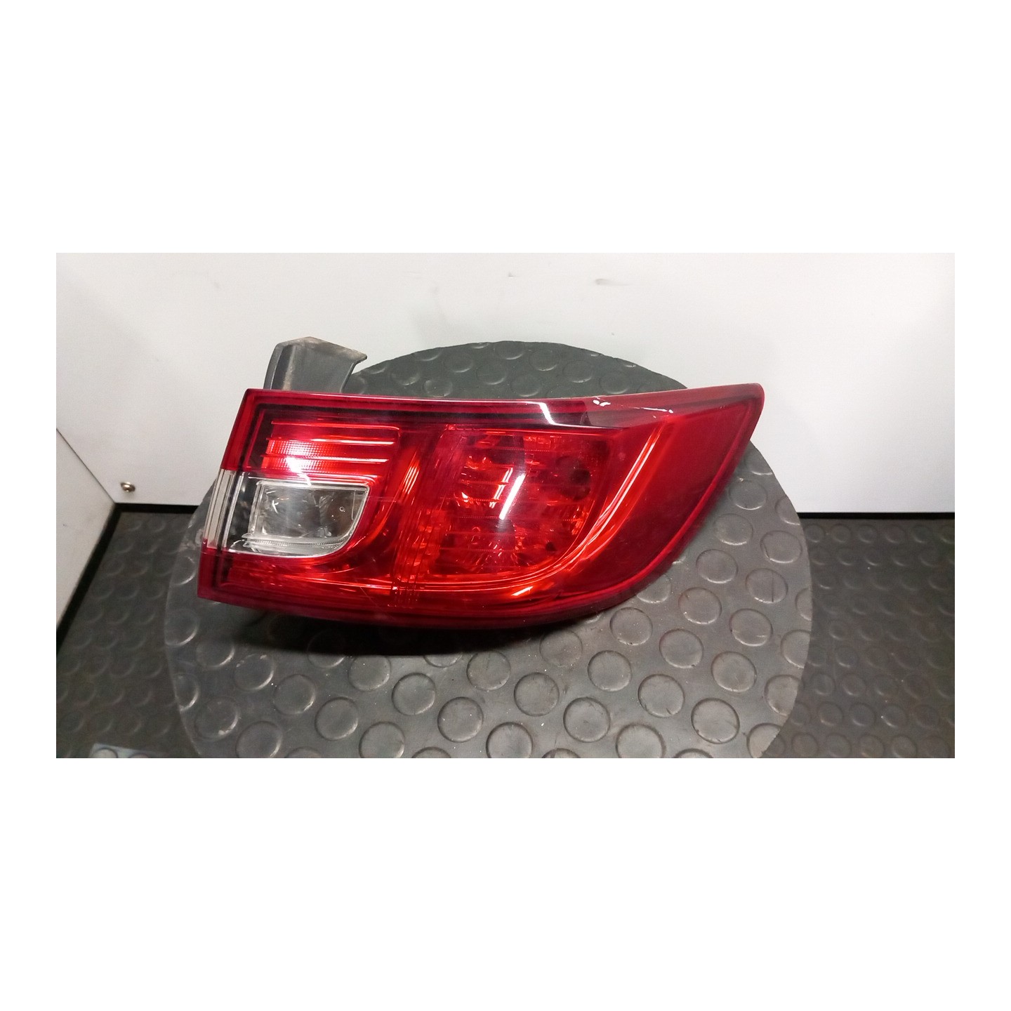 FANALE POST. PARTE EST. DX. 123 RENAULT CLIO 4A SERIE (07/12-12/16) K9KC6 265502631R