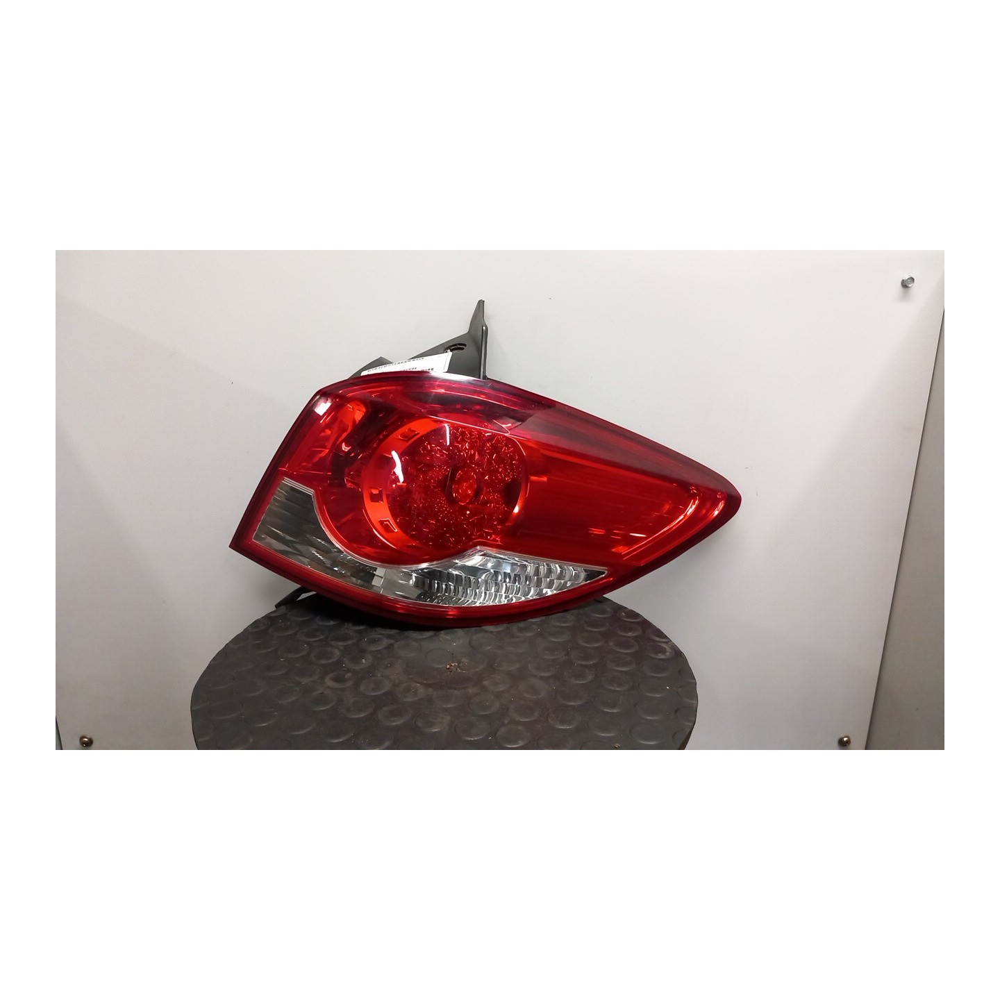 FANALE POST. DX. 135 CHEVROLET (DAEWOO) CRUZE (J305) (07/11-12/14) F18D4 95365877