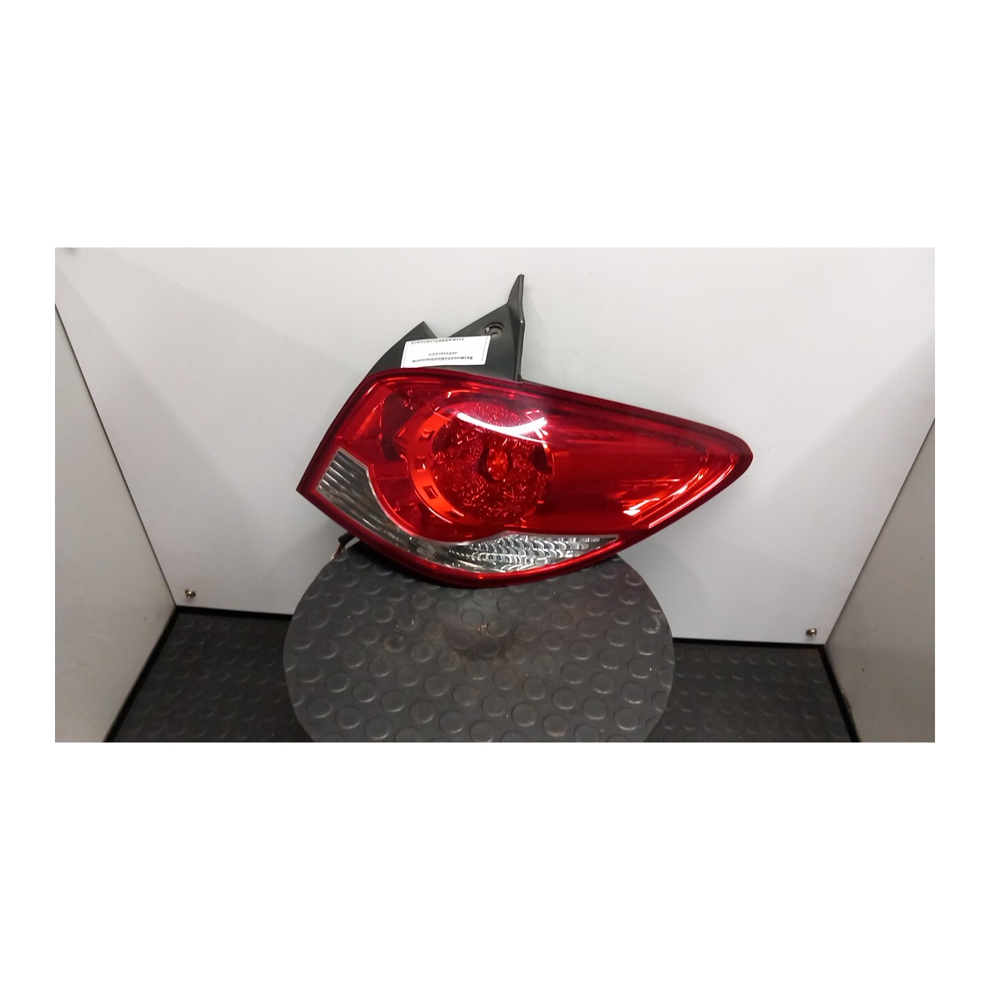 FANALE POST. DX. 135 CHEVROLET (DAEWOO) CRUZE (J305) (07/11-12/14) F18D4 95365877