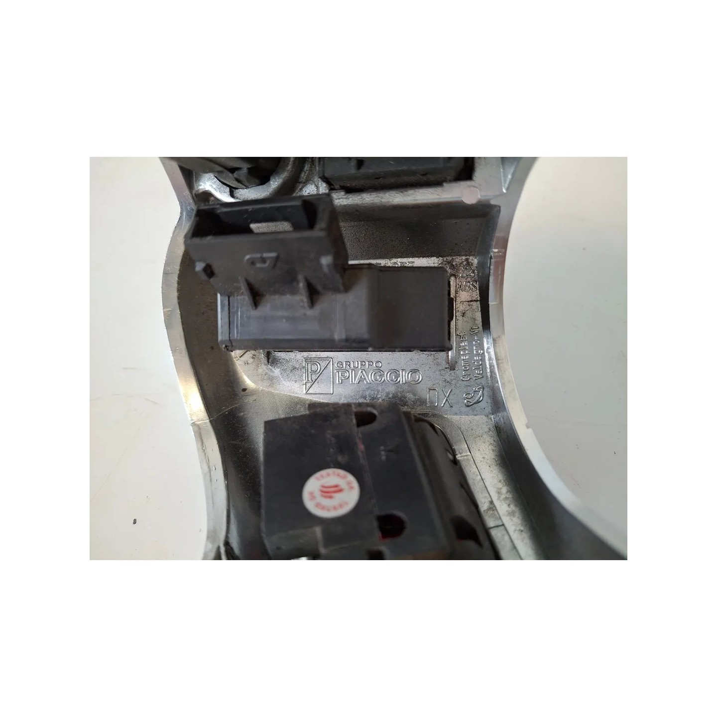 Coperchio blocco comandi Piaggio MP3 300 (14-21) MP3 300 LT ABS Destro