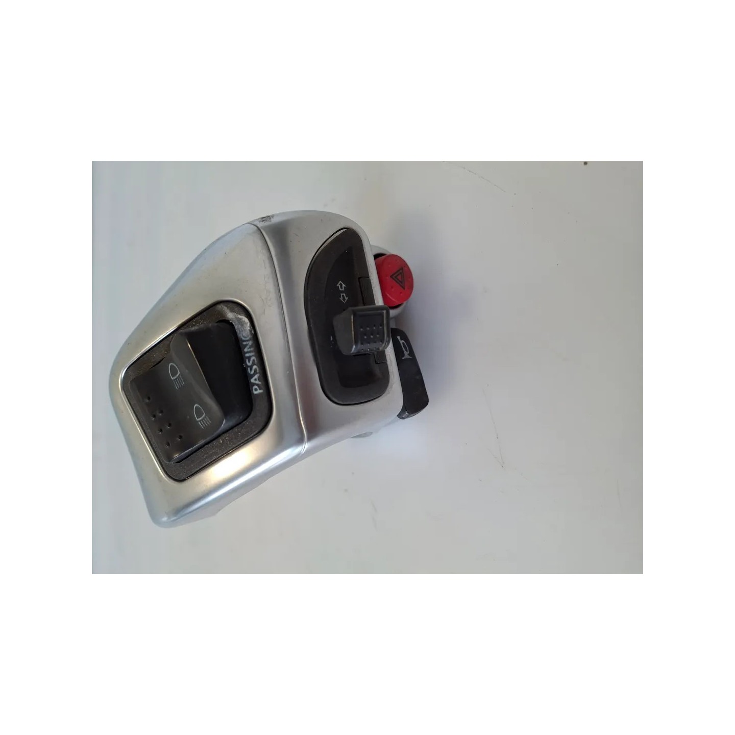 Coperchio blocco comandi Piaggio MP3 300 (14-21) MP3 300 LT ABS Sinistro