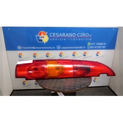 FANALE POST. P/PORTA POST. A BATTENTI SX. 019 RENAULT KANGOO (04/03-03/09) D4FF7 8200150623