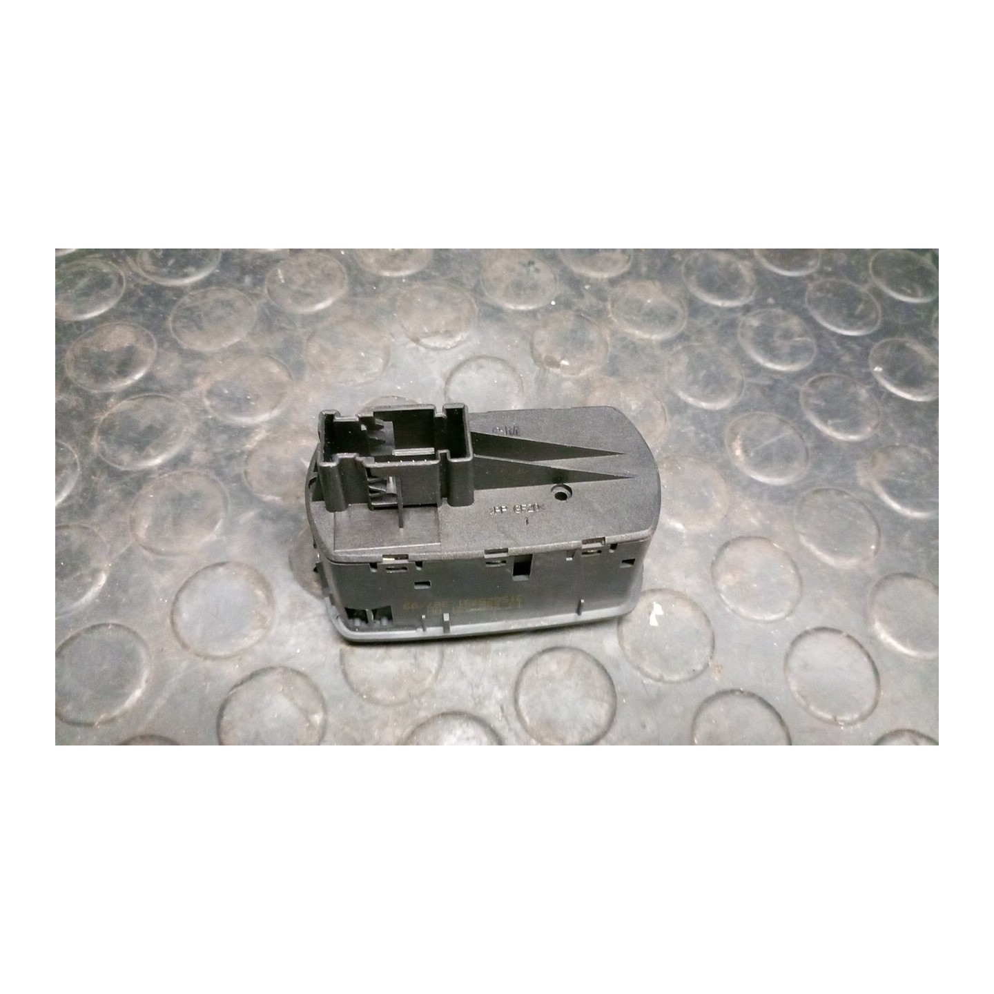 BLOCCO COMANDI ALZACRISTALLI E RETROVISORI EST. 012 OPEL CORSA (S07) (07/06-02/11) Z12XEP 13258521
