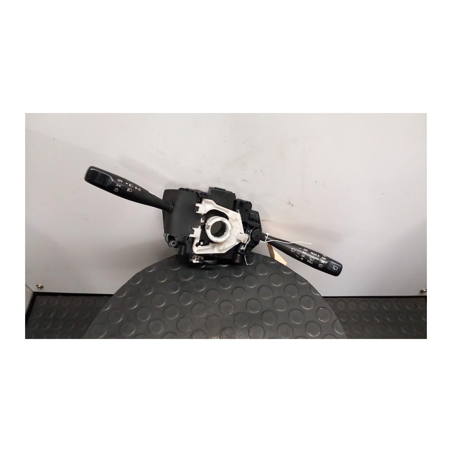 DEVIOGUIDASGANCIO 096 SUZUKI IGNIS 1A SERIE (10/00-10/03) M13A 3740080G43000