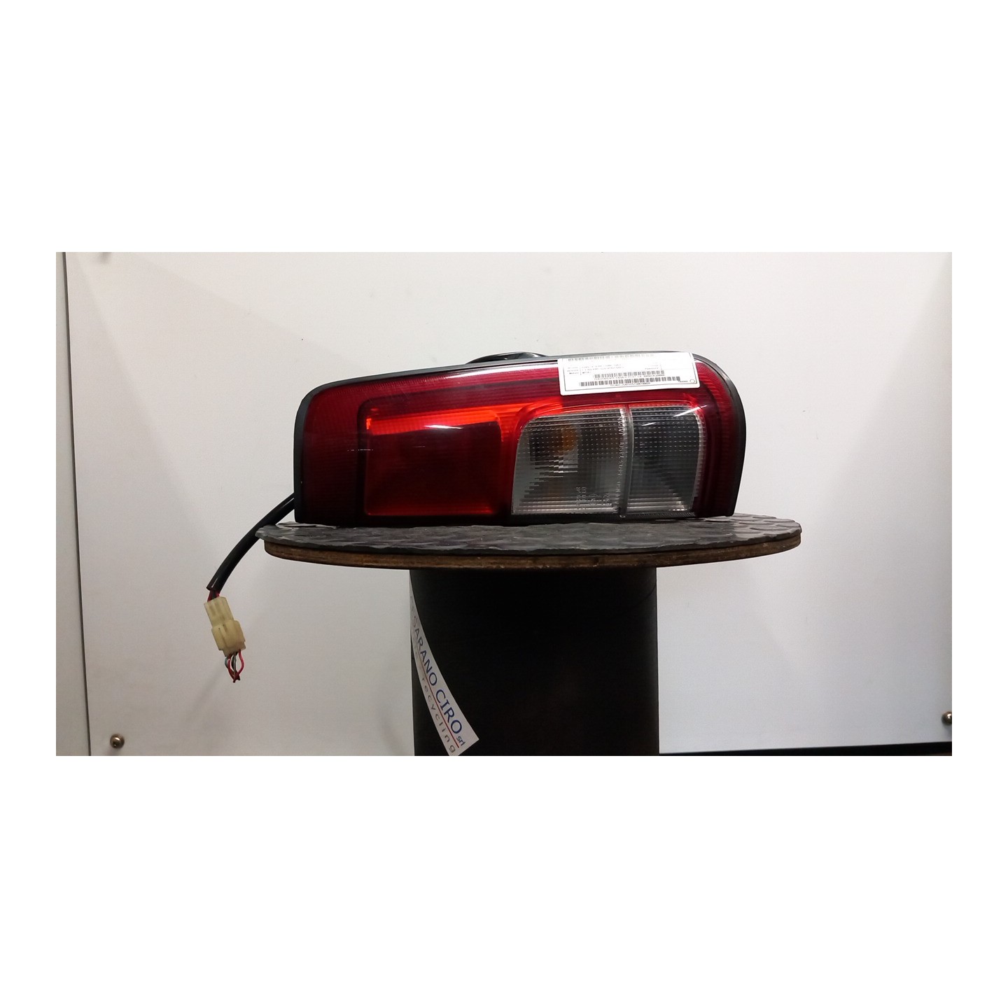 TRASPARENTE FANALE POST. DX. 097 SUZUKI IGNIS 1A SERIE (10/00-10/03) M13A 3565074G50000