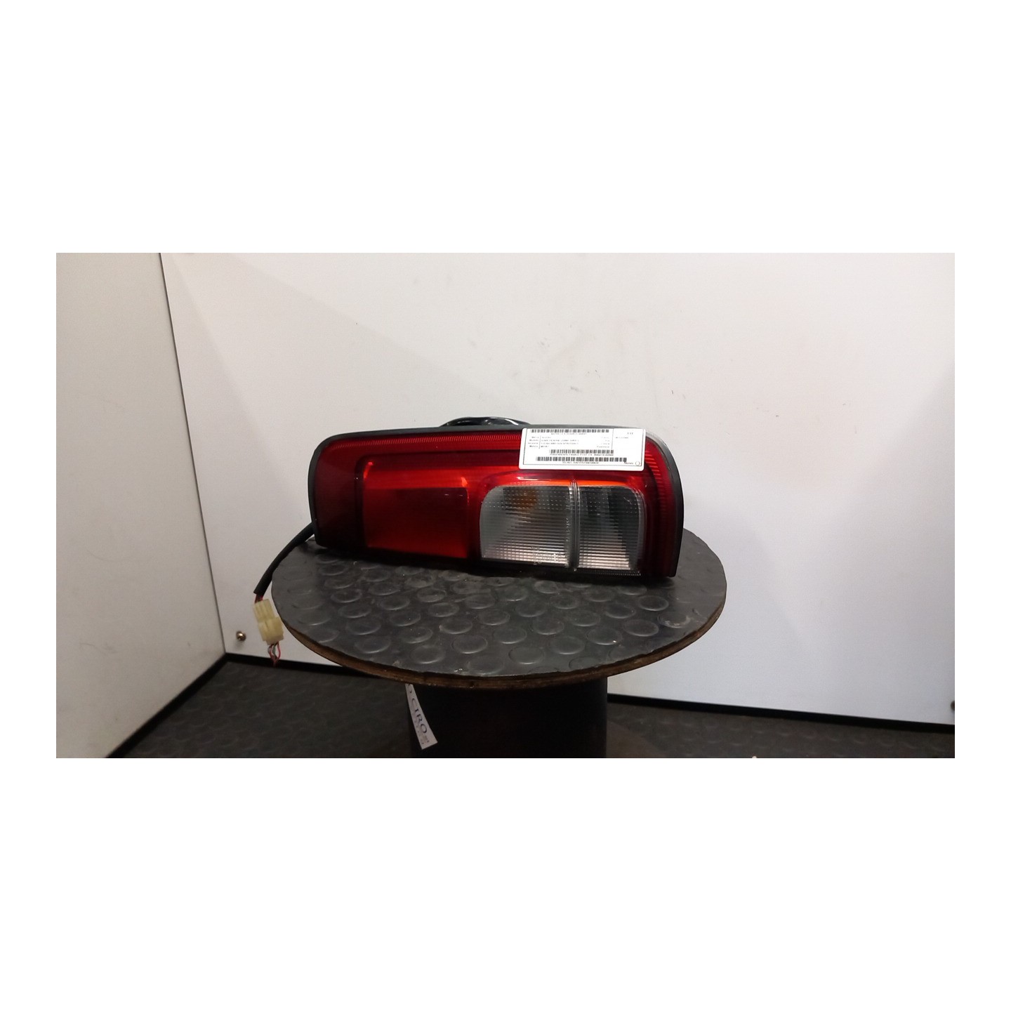 TRASPARENTE FANALE POST. DX. 097 SUZUKI IGNIS 1A SERIE (10/00-10/03) M13A 3565074G50000