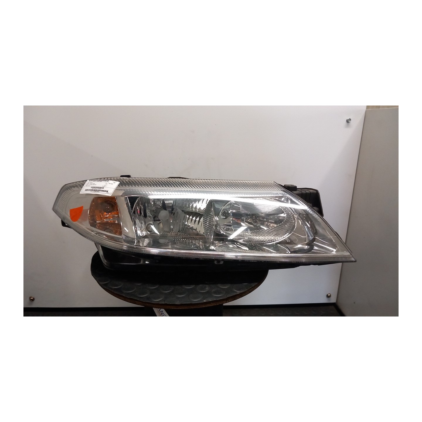 PROIETTORE DX. 005 RENAULT LAGUNA 2A SERIE (03/01-09/07) F4PC7 7701048931
