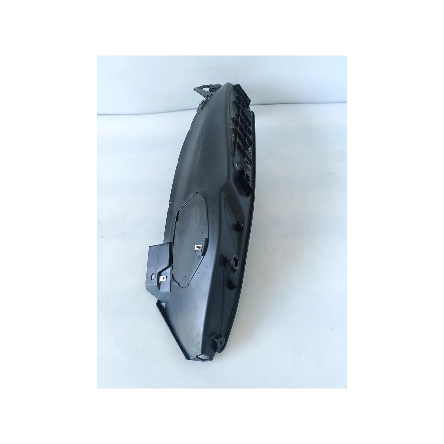 Pedana appoggiapiede anteriore Piaggio MP3 300 (14-21) MP3 300 LT ABS Sinistro