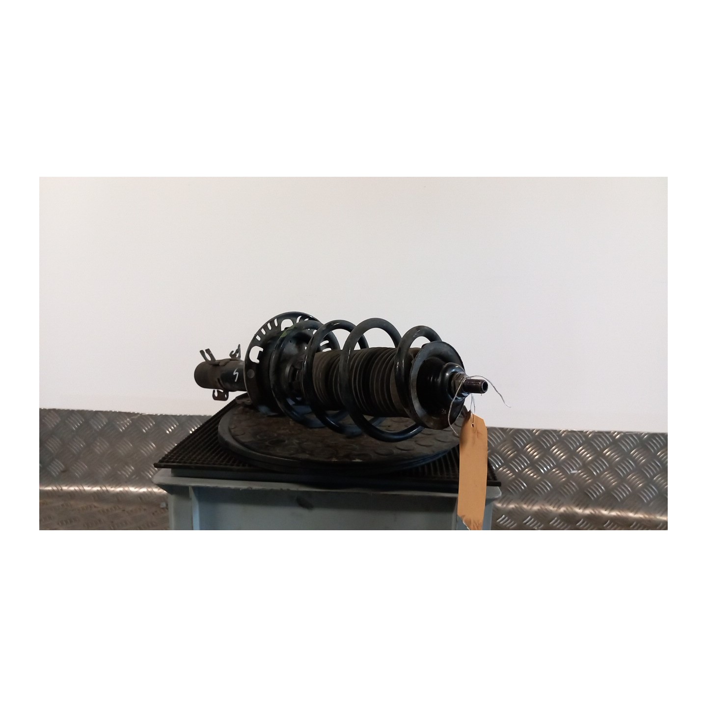 AMMORTIZZATORE ANT. CAMPO MOLL.36/37/38/53 SX. 061 VOLKSWAGEN POLO (6R) (05/09-10/14) CFW 6R0413031C