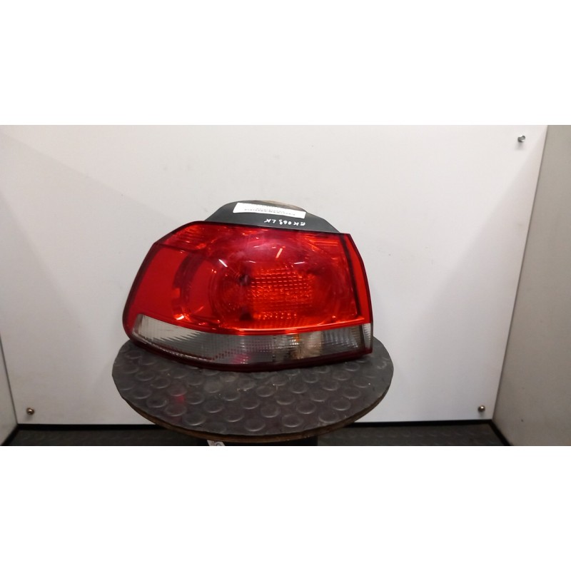 FANALE POST. PARTE EST. HELLA SX. 011 VOLKSWAGEN GOLF (5K/AJ) (09/08-) CGG 5K0945095N