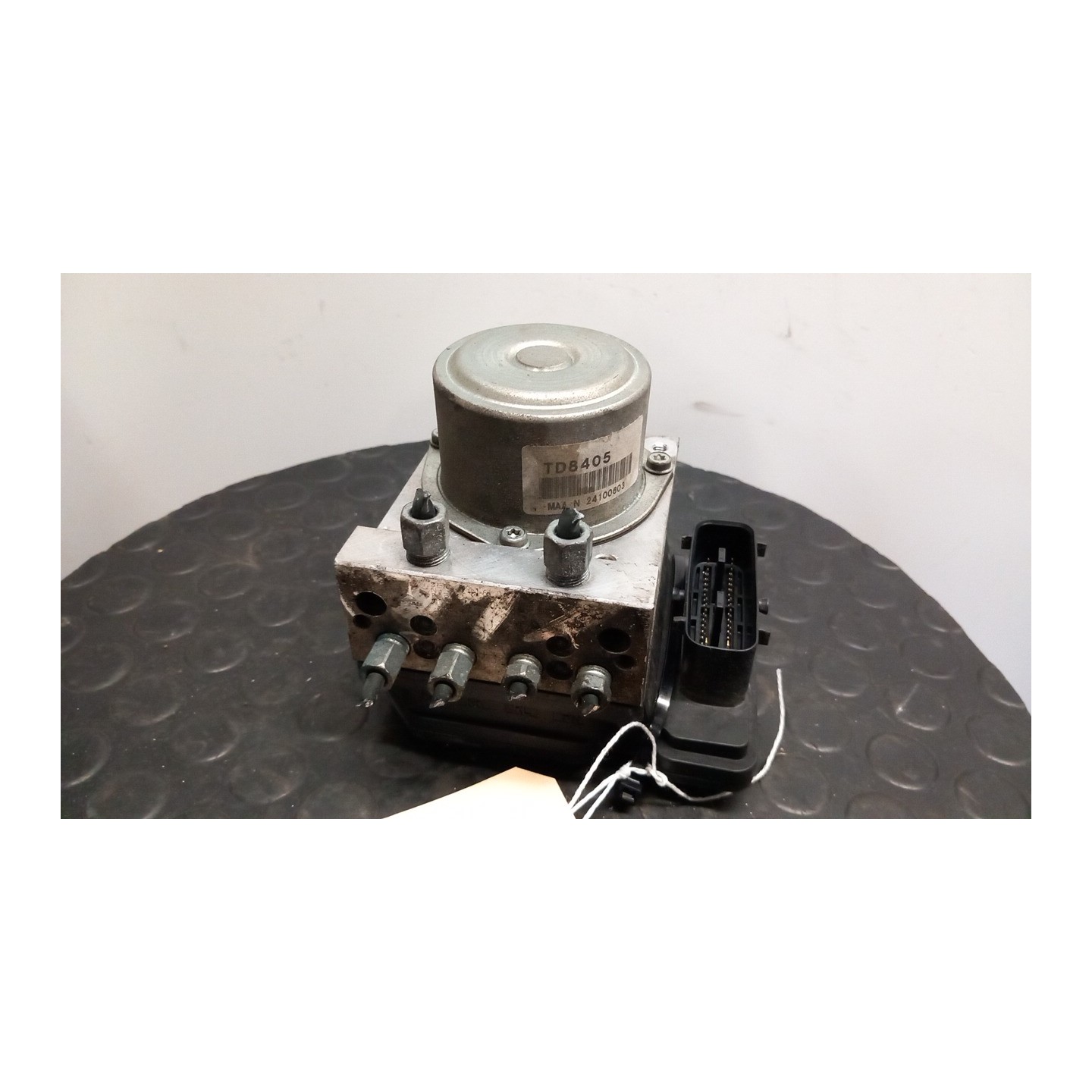 AGGREGATO ABS 022 NISSAN JUKE (F15E) (10/10-12/18) K9K 476601KK1C