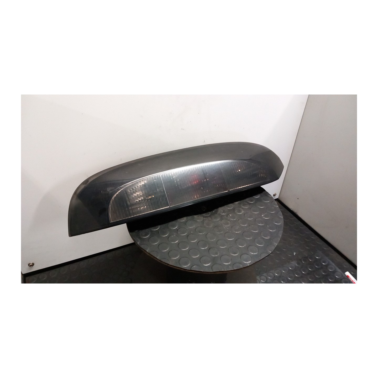 FANALE POST. TINTA SCURA SX. 032 OPEL CORSA (X01) (10/00-06/06) Z12XEP 93170222
