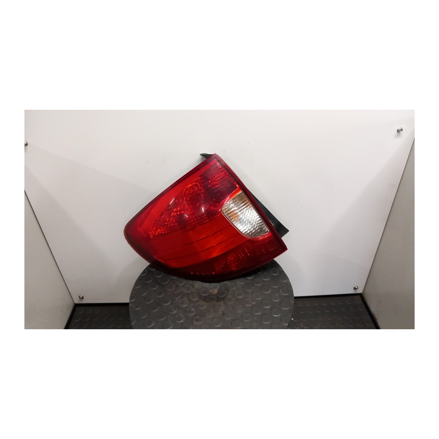 FANALE POST. SX. 002 KIA RIO 1A SERIE (11/00-12/05) A5D 92401FD070