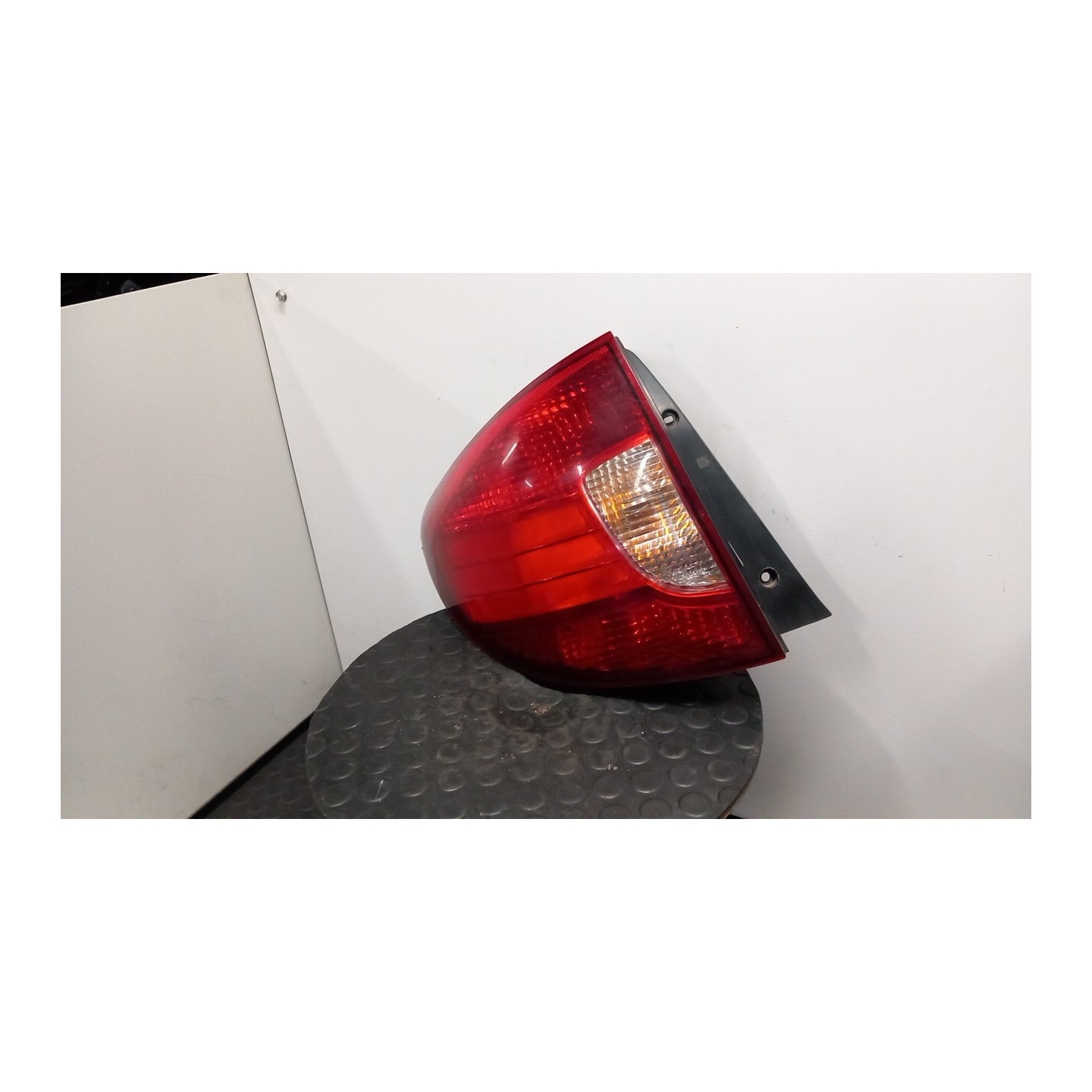 FANALE POST. SX. 002 KIA RIO 1A SERIE (11/00-12/05) A5D 92401FD070