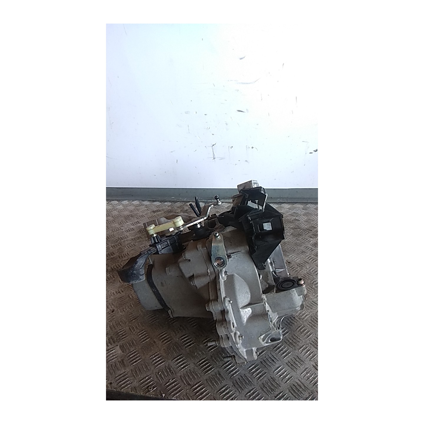 CAMBIO COMPL. CD 16X63 019 CITROEN C3 2A SERIE (A51) (09/09-06/13 8HR 2231H1