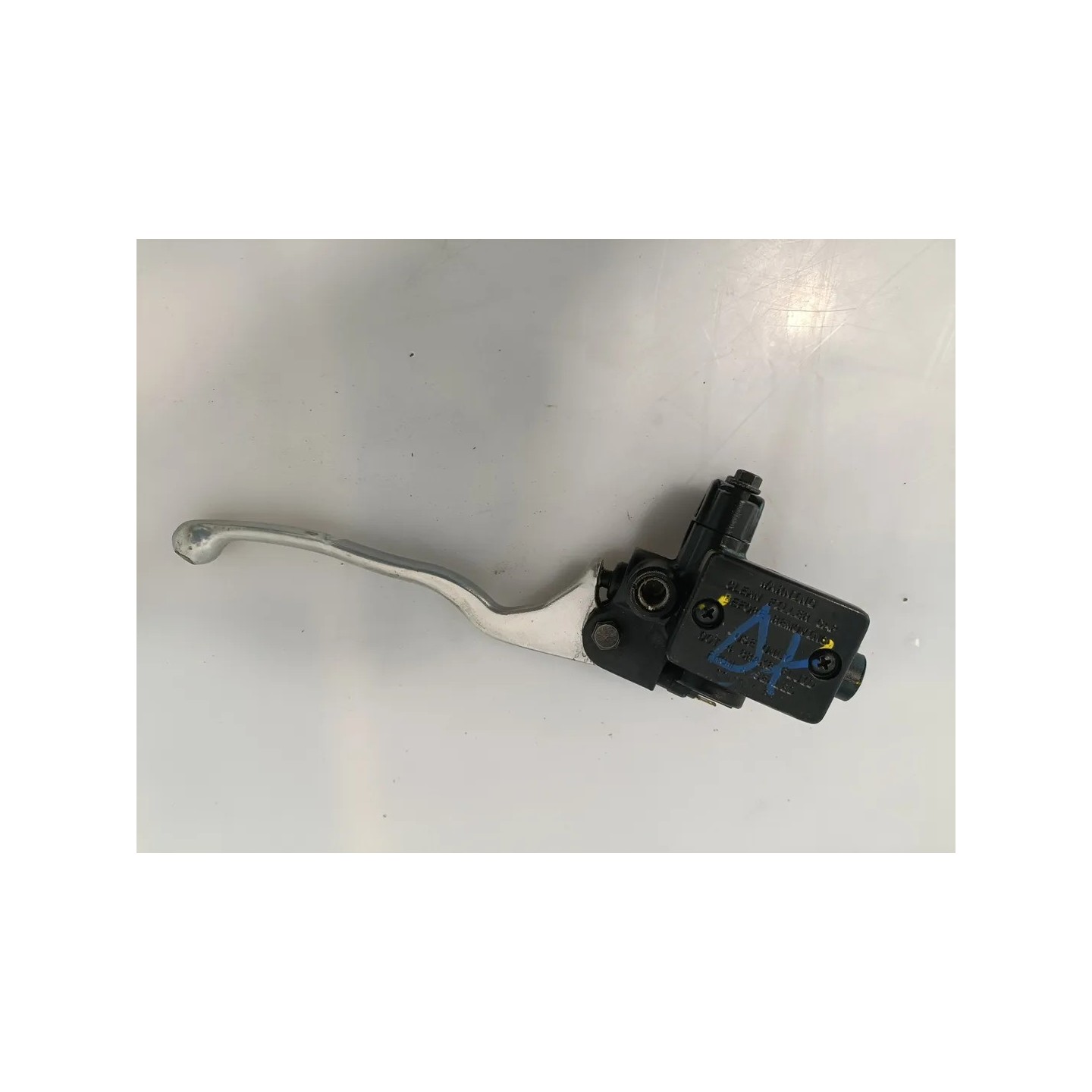 Pompa con serbatoio liquido freni anteriore con leva Piaggio Vespa 150 Primavera (E5) Vespa 150 Primavera 3V ABS