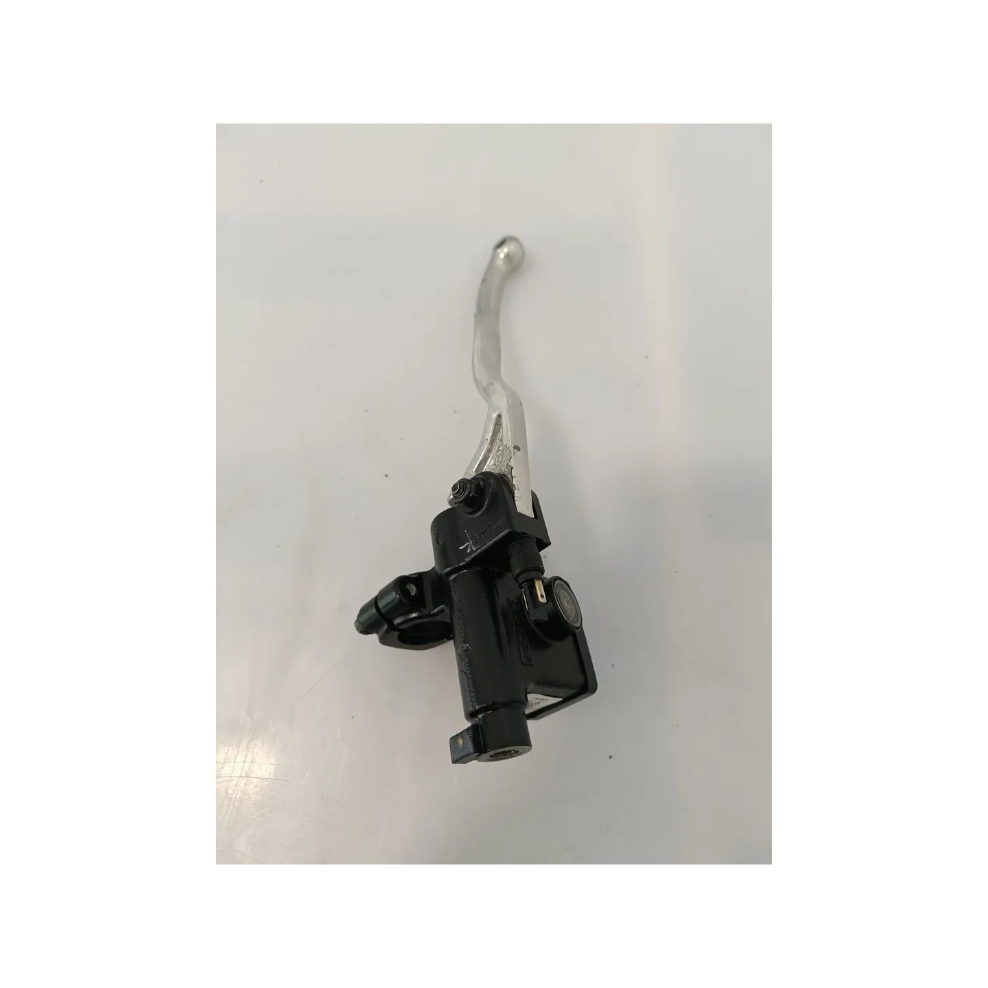 Pompa con serbatoio liquido freni anteriore con leva Piaggio Vespa 150 Primavera (E5) Vespa 150 Primavera 3V ABS 