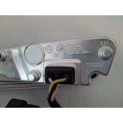 Indicatore direzione anteriore Piaggio Vespa 150 Primavera (E5) Vespa 150 Primavera 3V ABS Sinistro