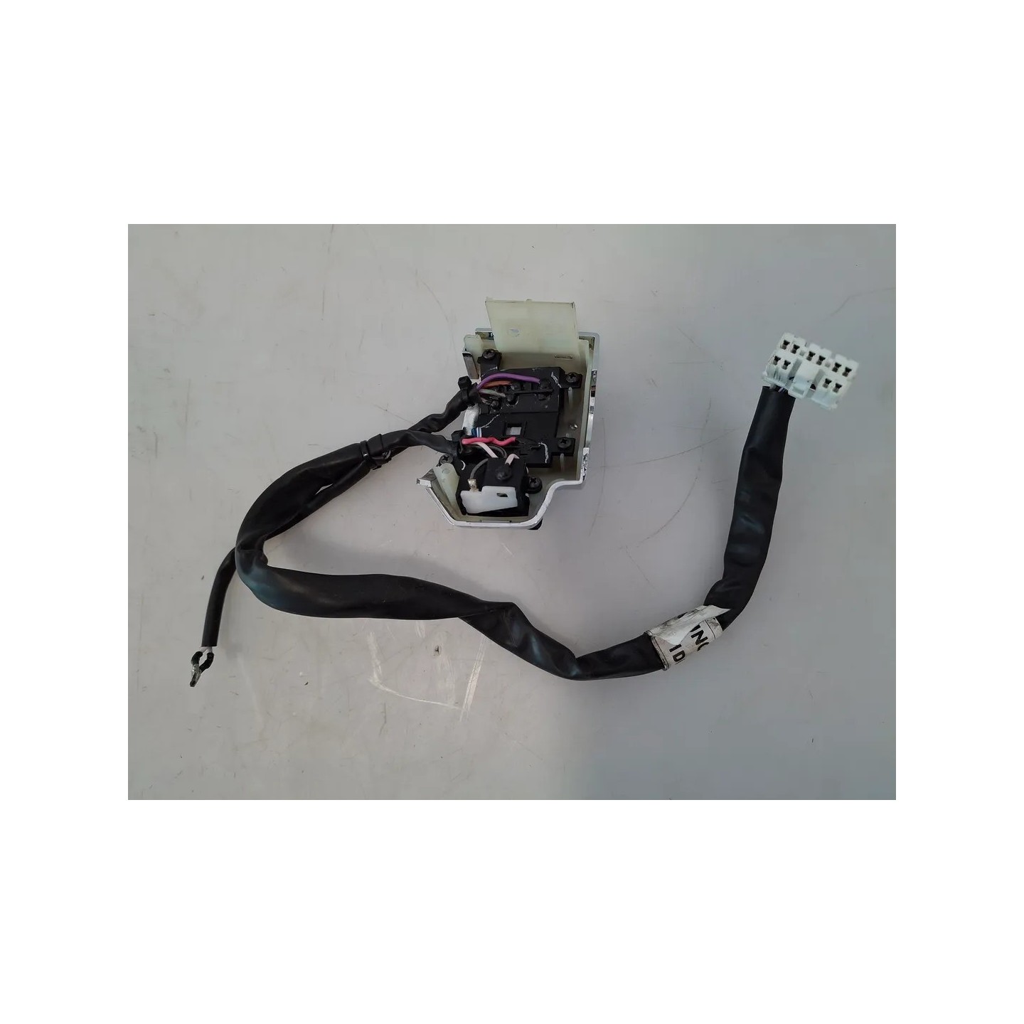 Blocco comandi multifunzioni Piaggio Vespa 150 Primavera (E5) Vespa 150 Primavera 3V ABS Sinistro