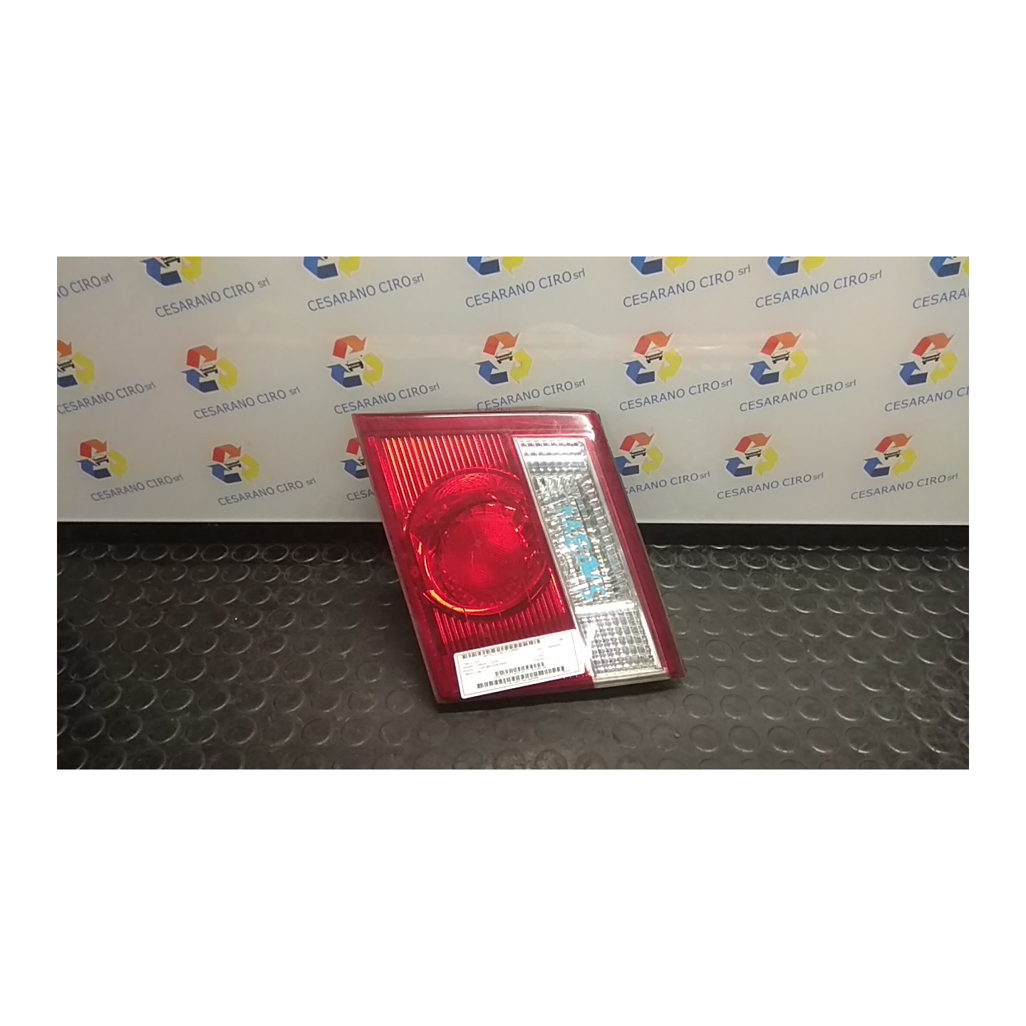 FANALE POST. PARTE INT. DX. 083 KIA CARENS 1A SERIE (07/02-02/08) S6D 0K2JB51180