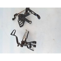 Supporto pedana appoggiapiede anteriore Keeway RKR 125 