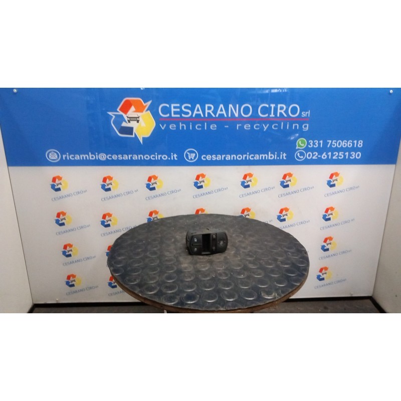 BLOCCO COMANDI ALZACRISTALLI E RETROVISORI EST. 008 OPEL CORSA (S07) (01/11-05/15) A12XER 13258521