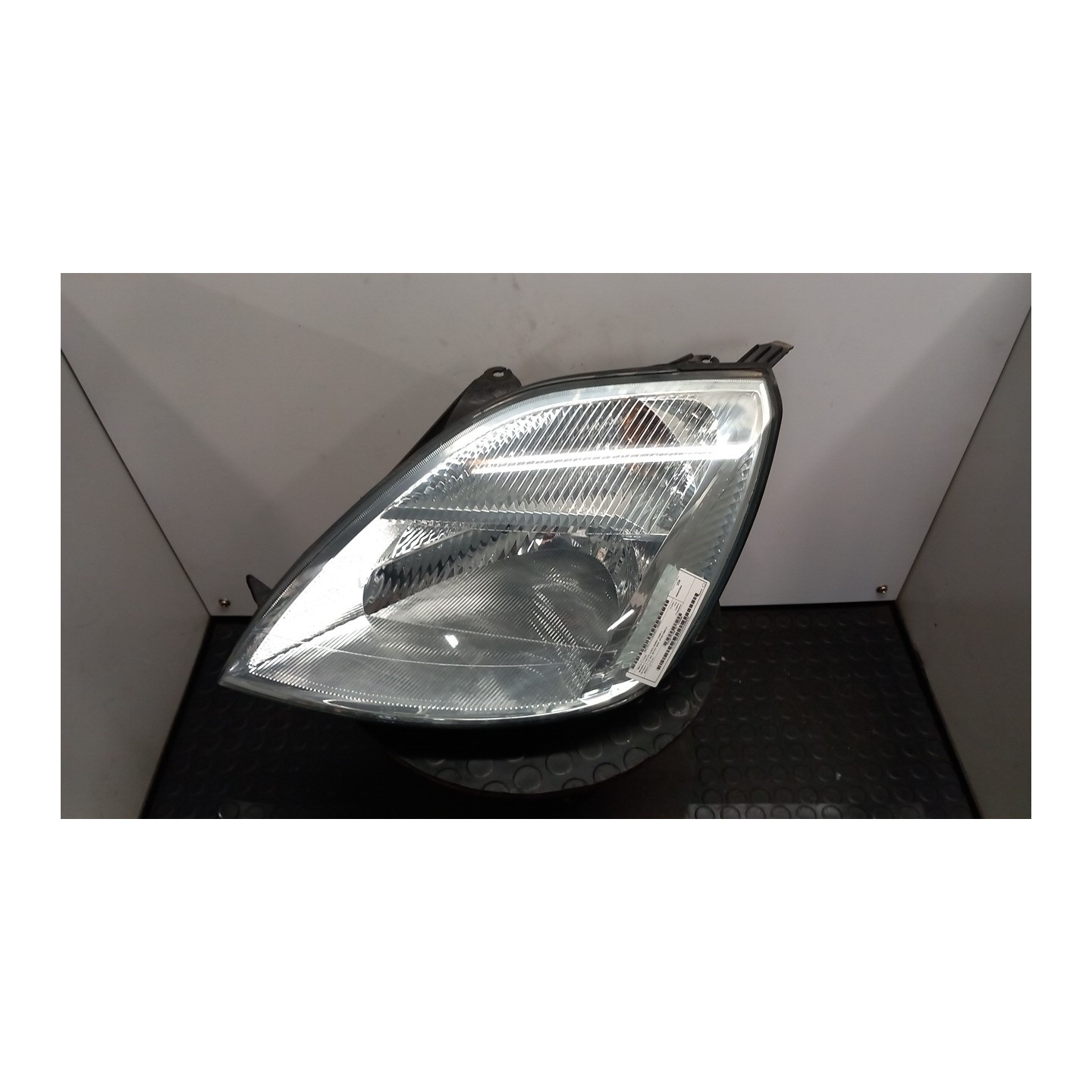 PROIETTORE SX. 001 FORD FIESTA (CBK) (03/02-12/05) FXJA 1320349