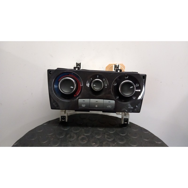 BLOCCO COMANDO CLIMATIZZAZIONE 011 FIAT BRAVO (3L) (01/07-03/10) 198A2000 77365176