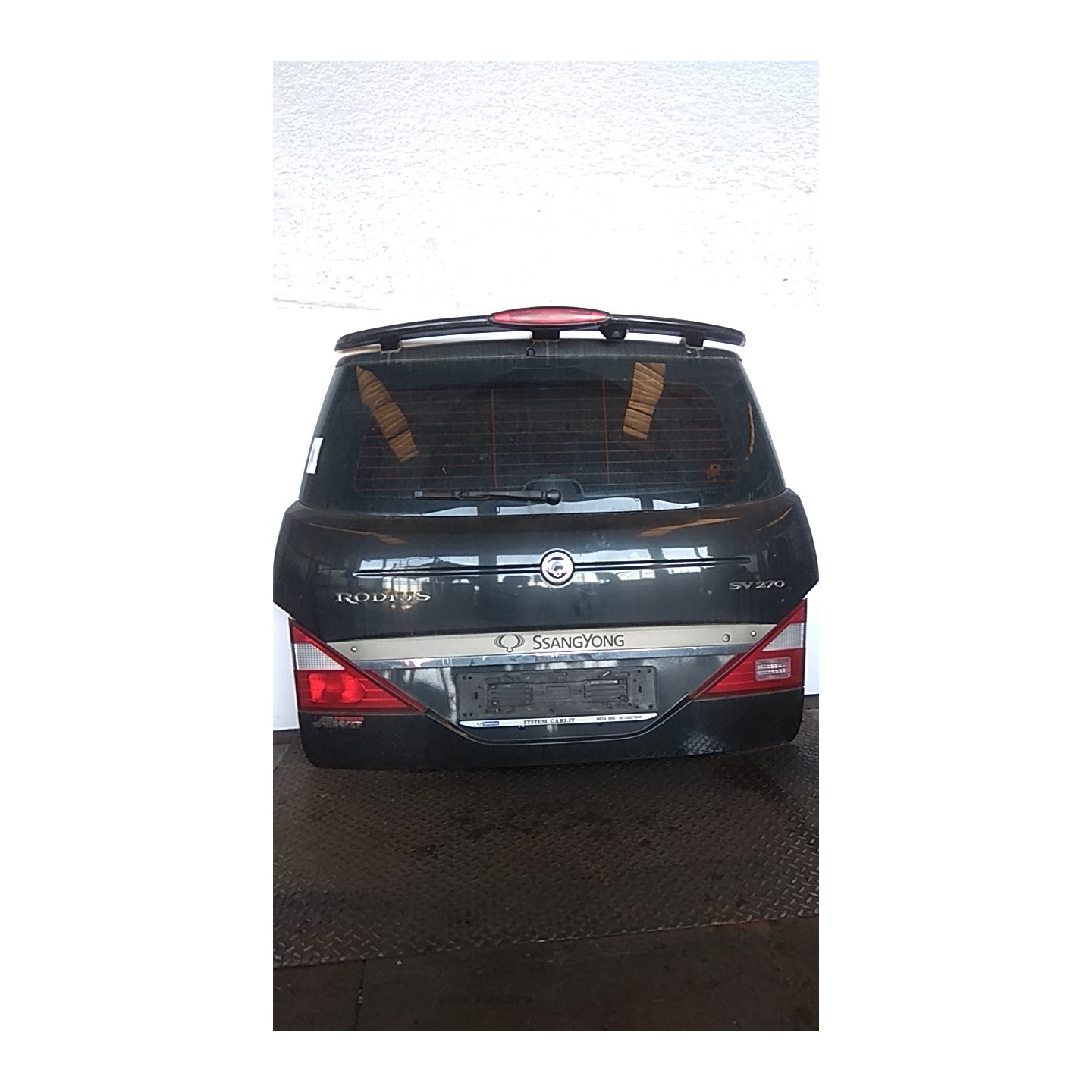 PORTELLO POST. 054 SSANGYONG RODIUS (05/05-05/09) 665926 6401121101