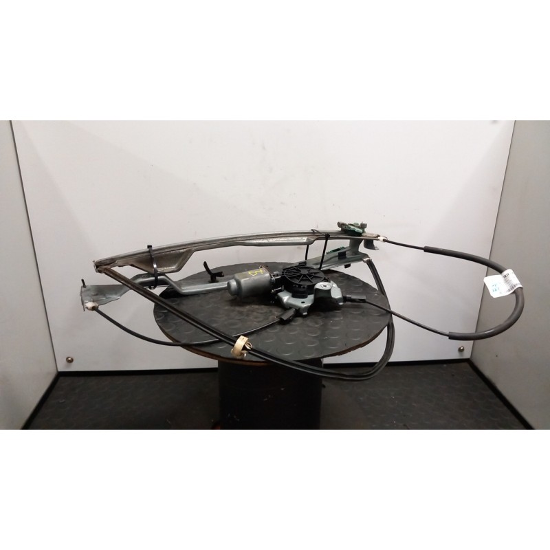 ALZACRISTALLO ELETTR. PORTA ANT. A IMPULSI C/MOTORINO DX. 064 RENAULT CLIO 3A SERIE (07/05-05/09) K9KT7 8200826173