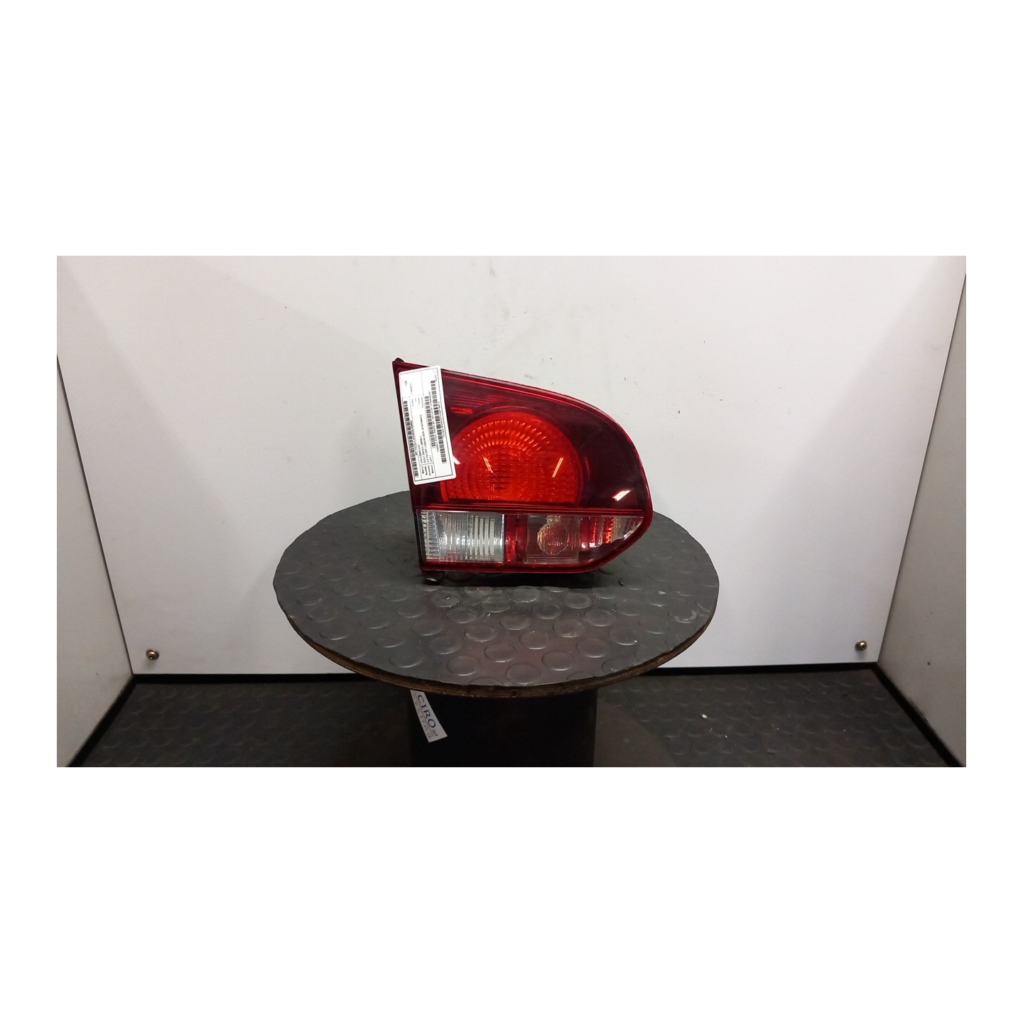 FANALE POST. PARTE INT. HELLA SX. 083 VOLKSWAGEN GOLF (5K/AJ) (09/08-) CFF 5K0945093AB