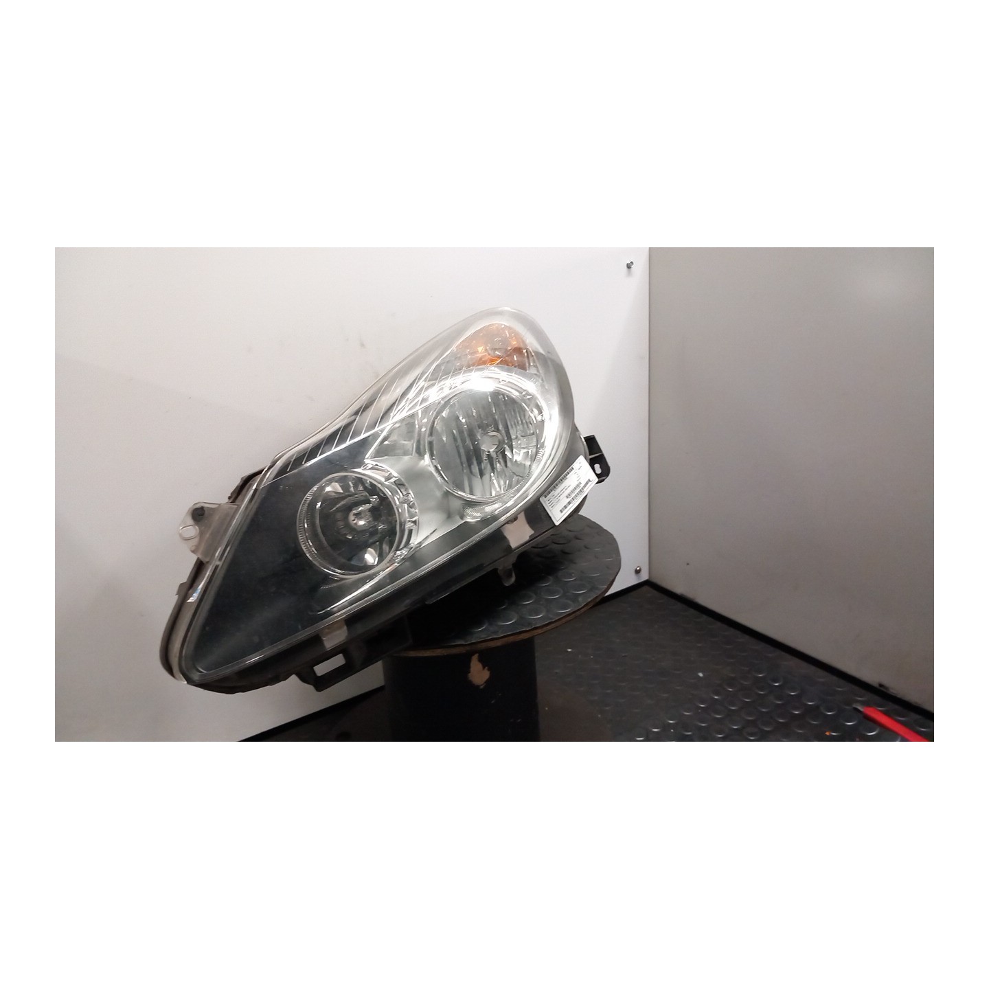 PROIETTORE SX. 090 OPEL CORSA (S07) (07/06-02/11) Z12XEP 93189361
