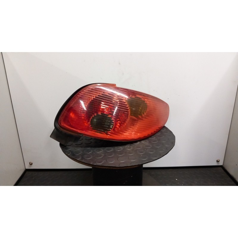 FANALE POST. OPR 09582 DX. 092 PEUGEOT 206 (09/98-06/09) 9HZ 6351N7