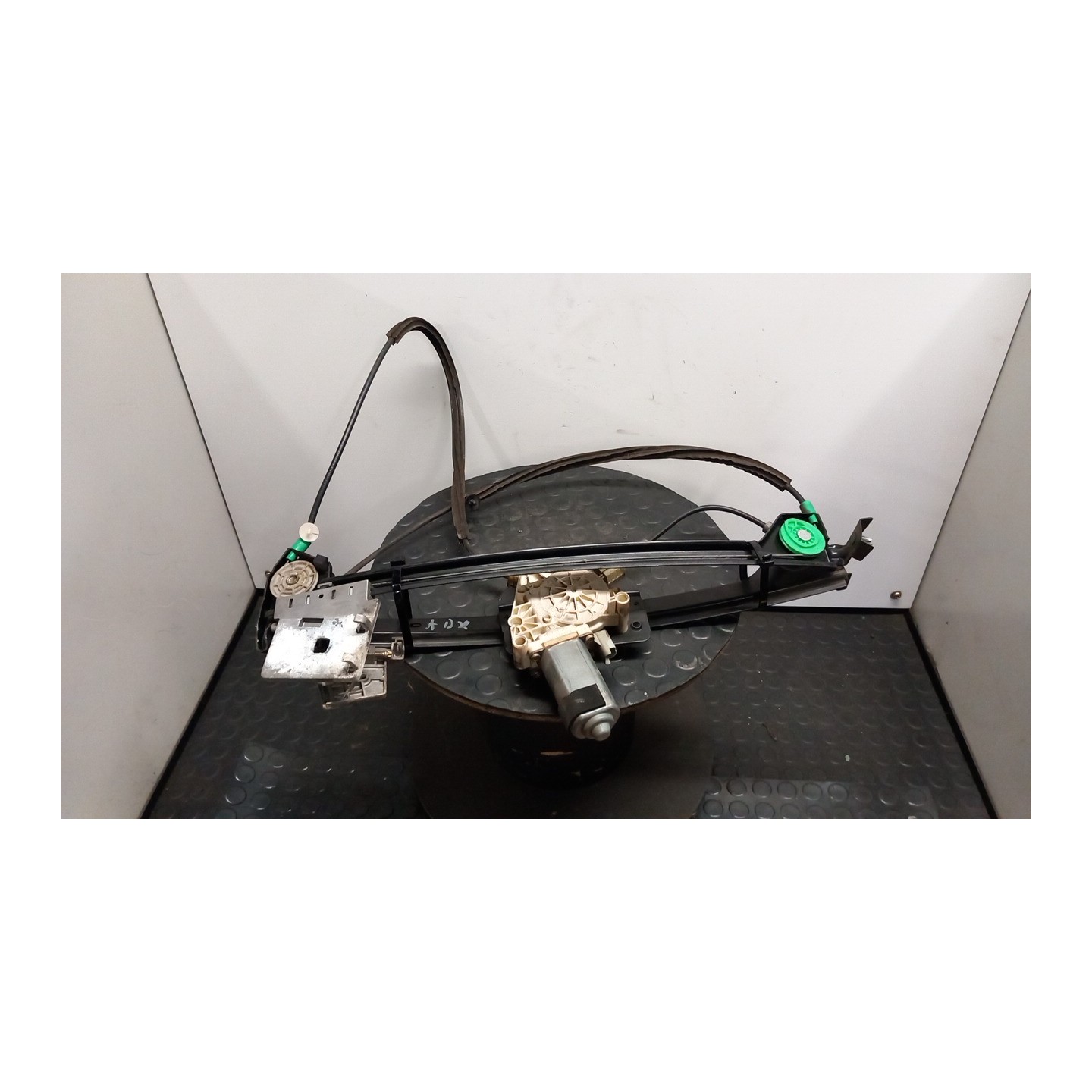 ALZACRISTALLO ELETTR. PORTA ANT. C/MOTORINO DX. 094 PEUGEOT 206 (09/98-06/09) 9HZ 9222Y2