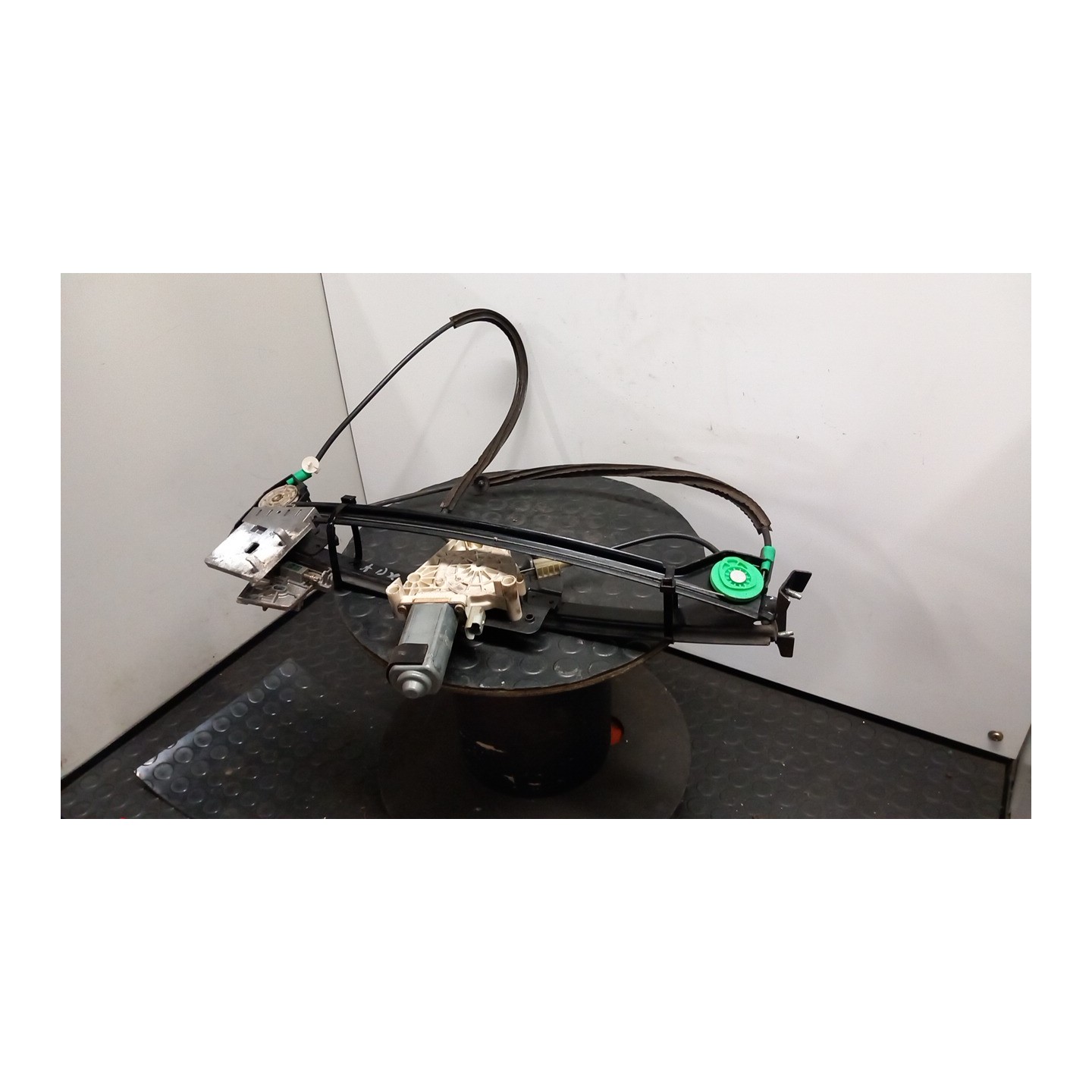 ALZACRISTALLO ELETTR. PORTA ANT. C/MOTORINO DX. 094 PEUGEOT 206 (09/98-06/09) 9HZ 9222Y2
