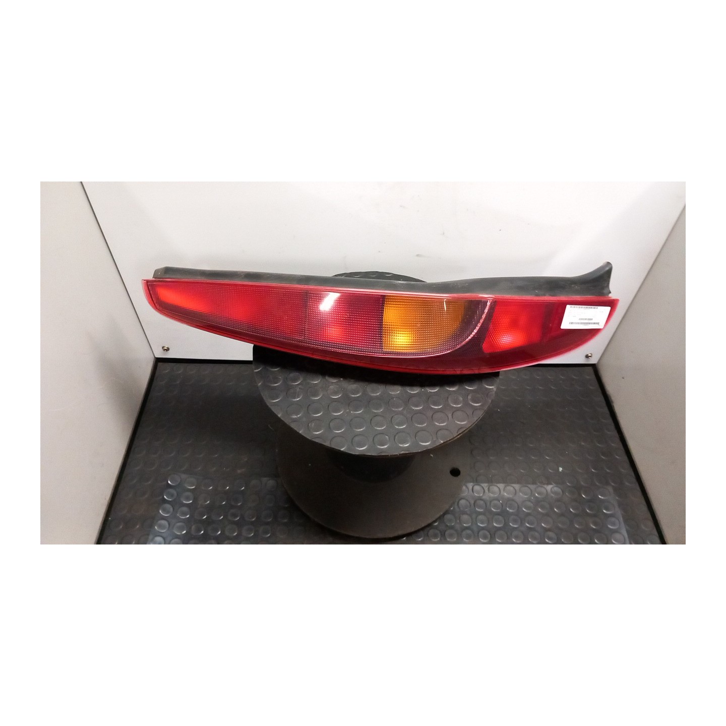 FANALE POST. SX. 105 FIAT PUNTO (1N/1P) (07/99-12/05) 188A4000 46523770