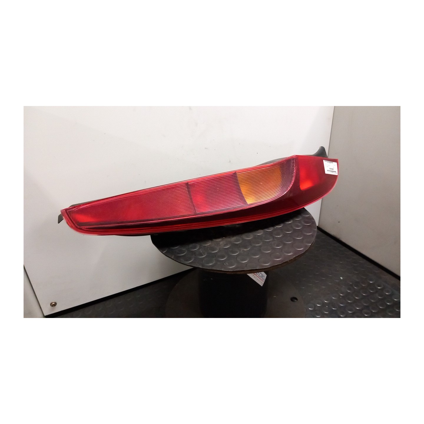 FANALE POST. SX. 105 FIAT PUNTO (1N/1P) (07/99-12/05) 188A4000 46523770