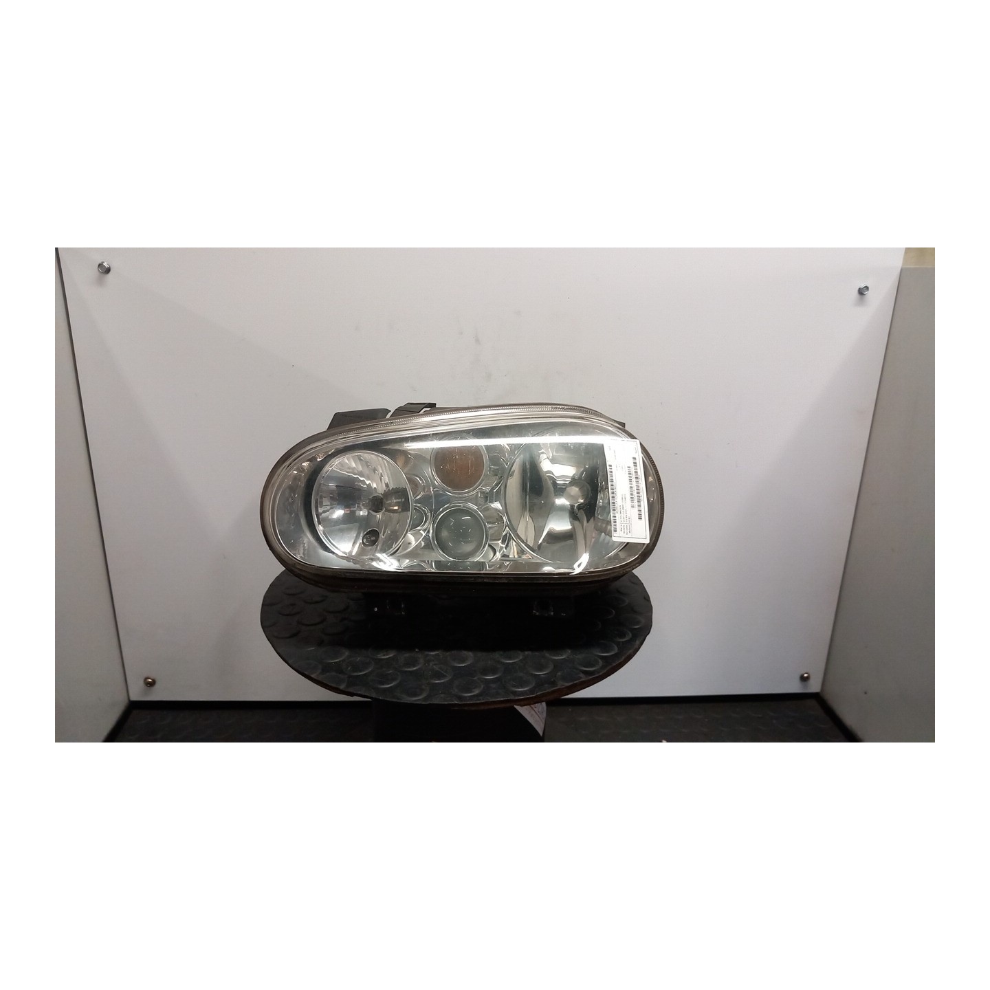 PROIETTORE C/FENDI SX. 121 VOLKSWAGEN GOLF (1J) (09/97-03/06) BCB 1J1941017N