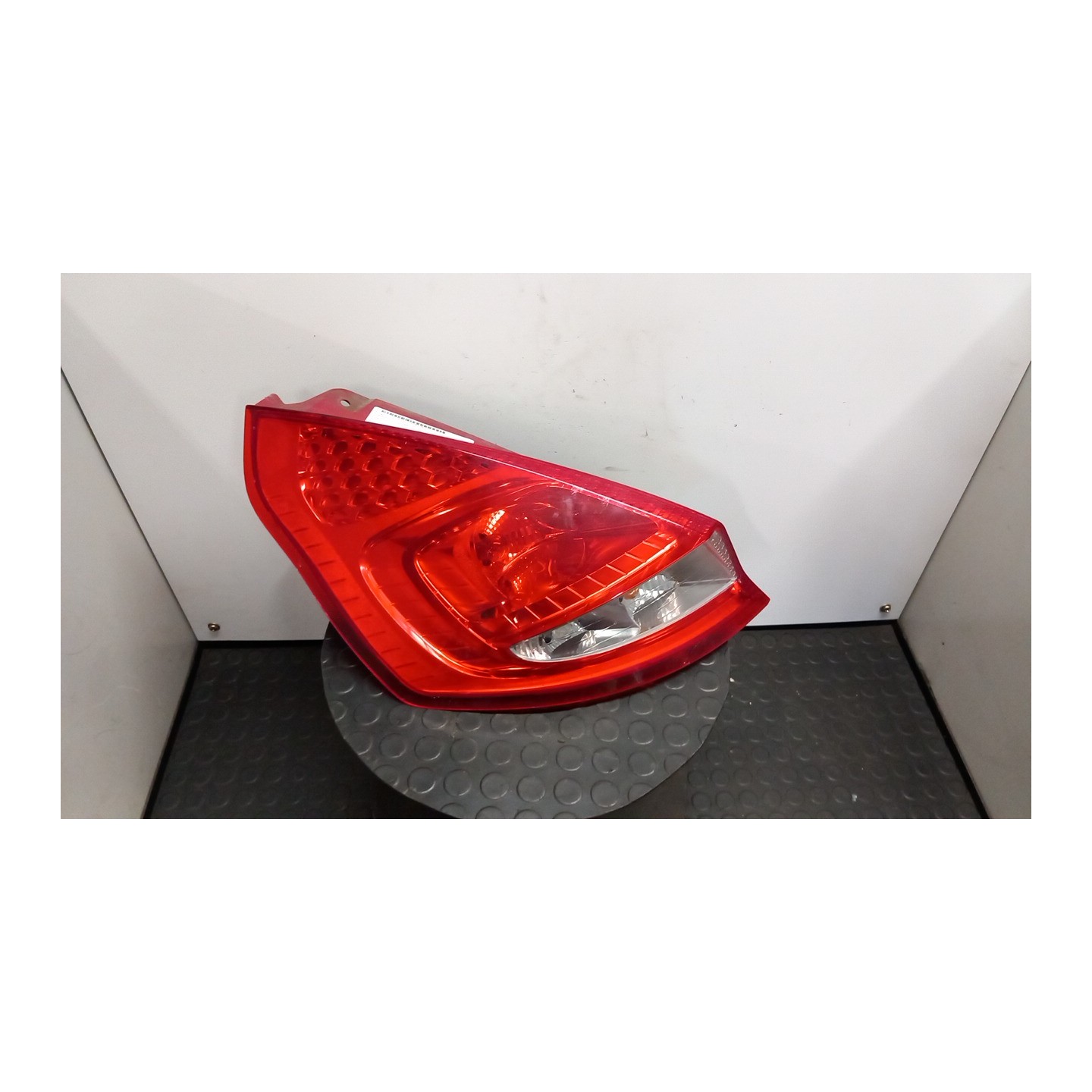 FANALE POST. SX. 125 FORD FIESTA (CB1) (09/08-10/13) KVJA 1709553