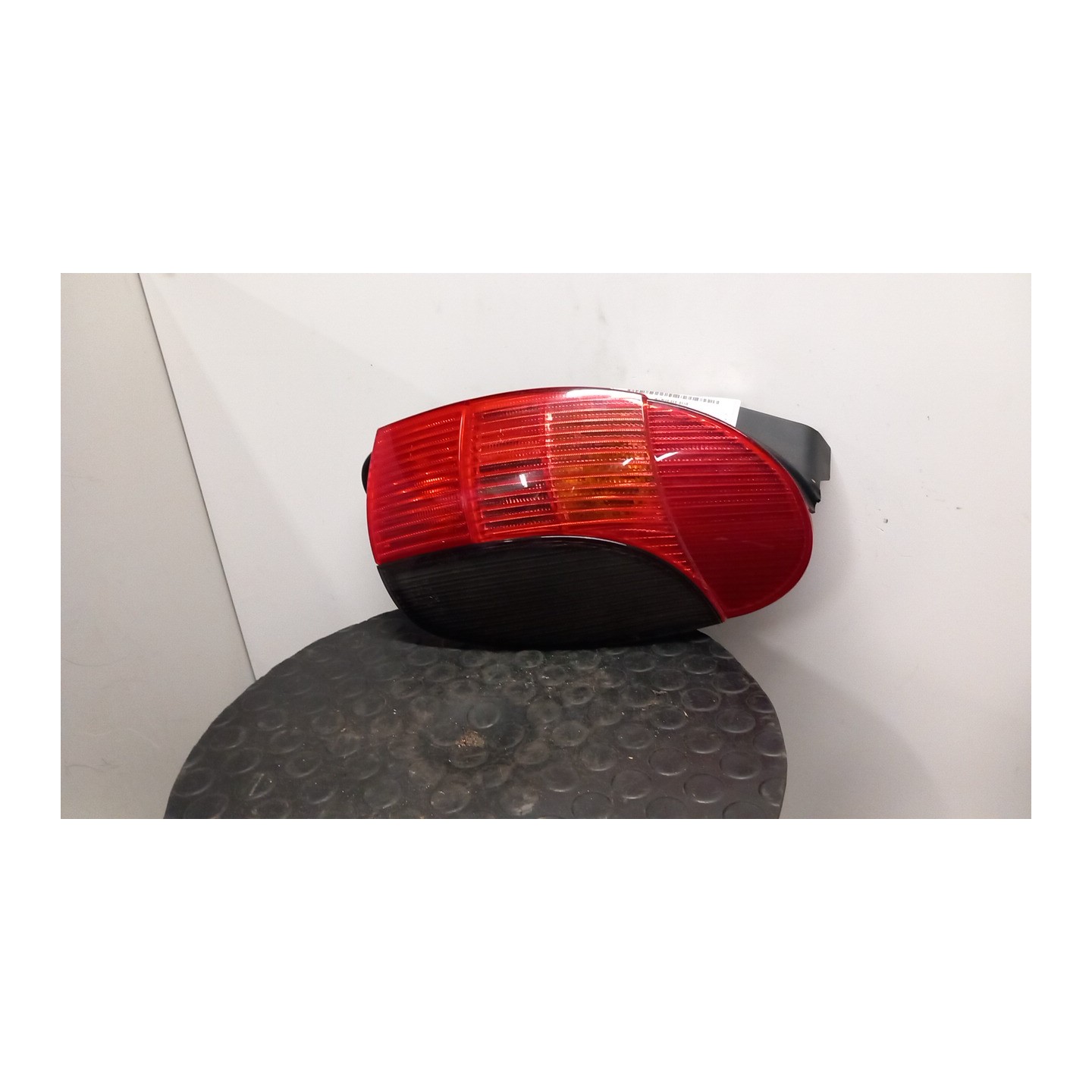 FANALE POST. DX. 130 PEUGEOT 306 (01/97-04/02) KFX 6351J3
