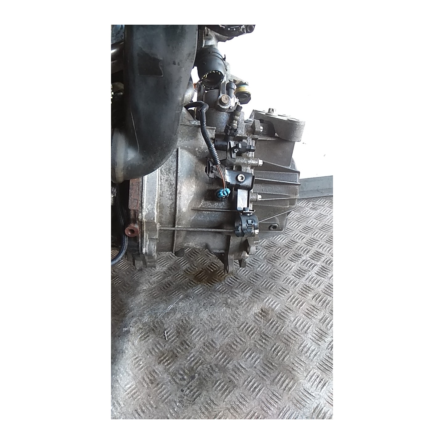 CAMBIO COMPL. 020 OPEL ASTRA (A04) (01/04-03/11) Z17DTR 55571175