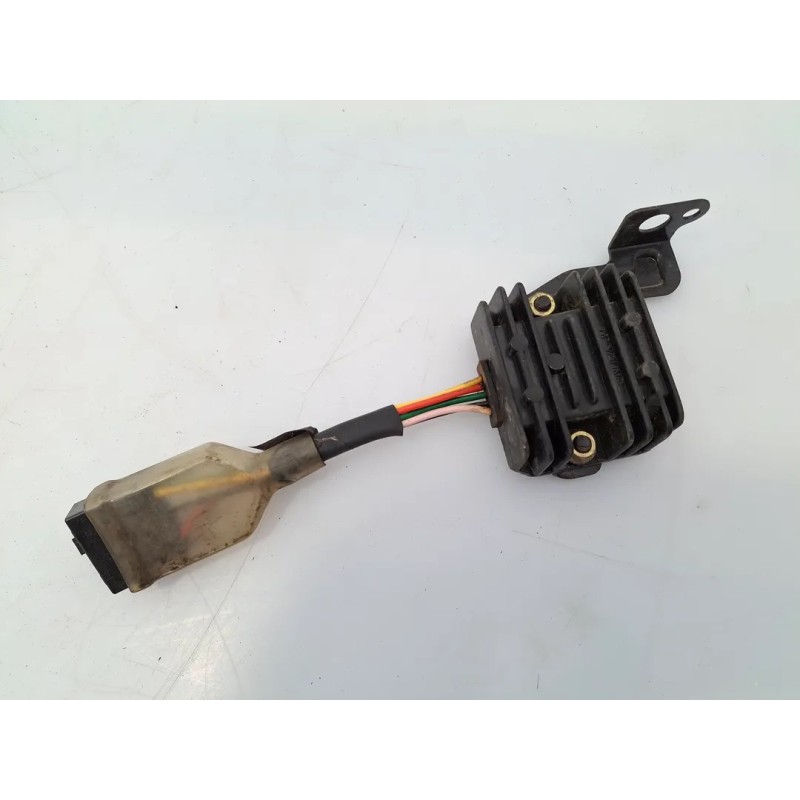 Regolatore tensione Kymco Agility 150 R16 (E3) Agility 150 R16 