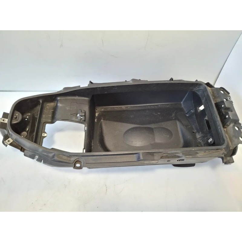 Vano porta casco Piaggio X9 250 (E2) X9 250 Evolution 