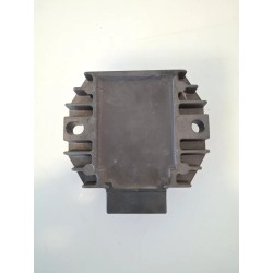 Regolatore tensione Piaggio X9 250 (E2) X9 250 Evolution 