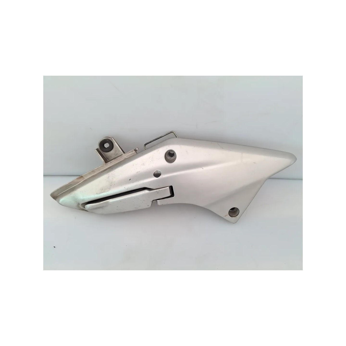Supporto pedana appoggiapiede posteriore Honda Silver Wing 600 (E1) Silver Wing Destro