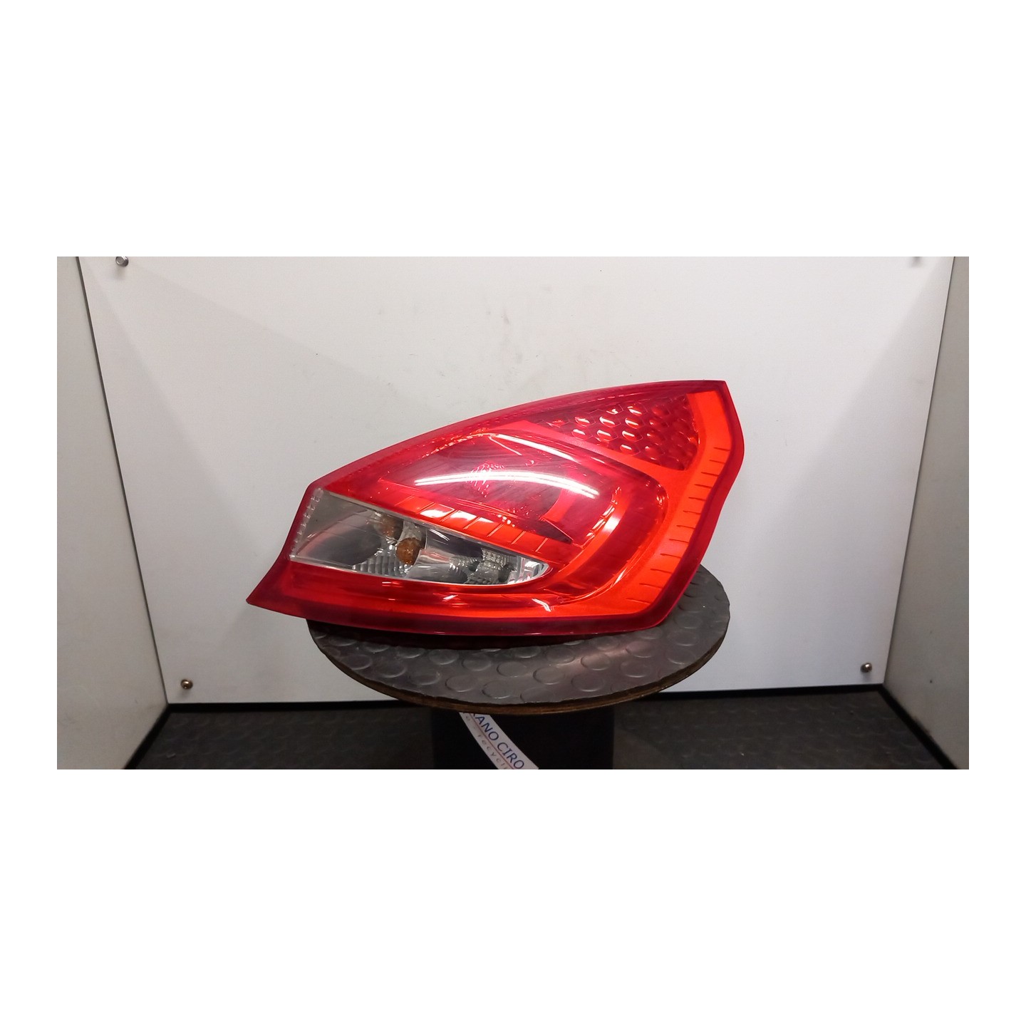 FANALE POST. DX. 075 FORD FIESTA (CB1) (09/08-10/13) STJB 1709552