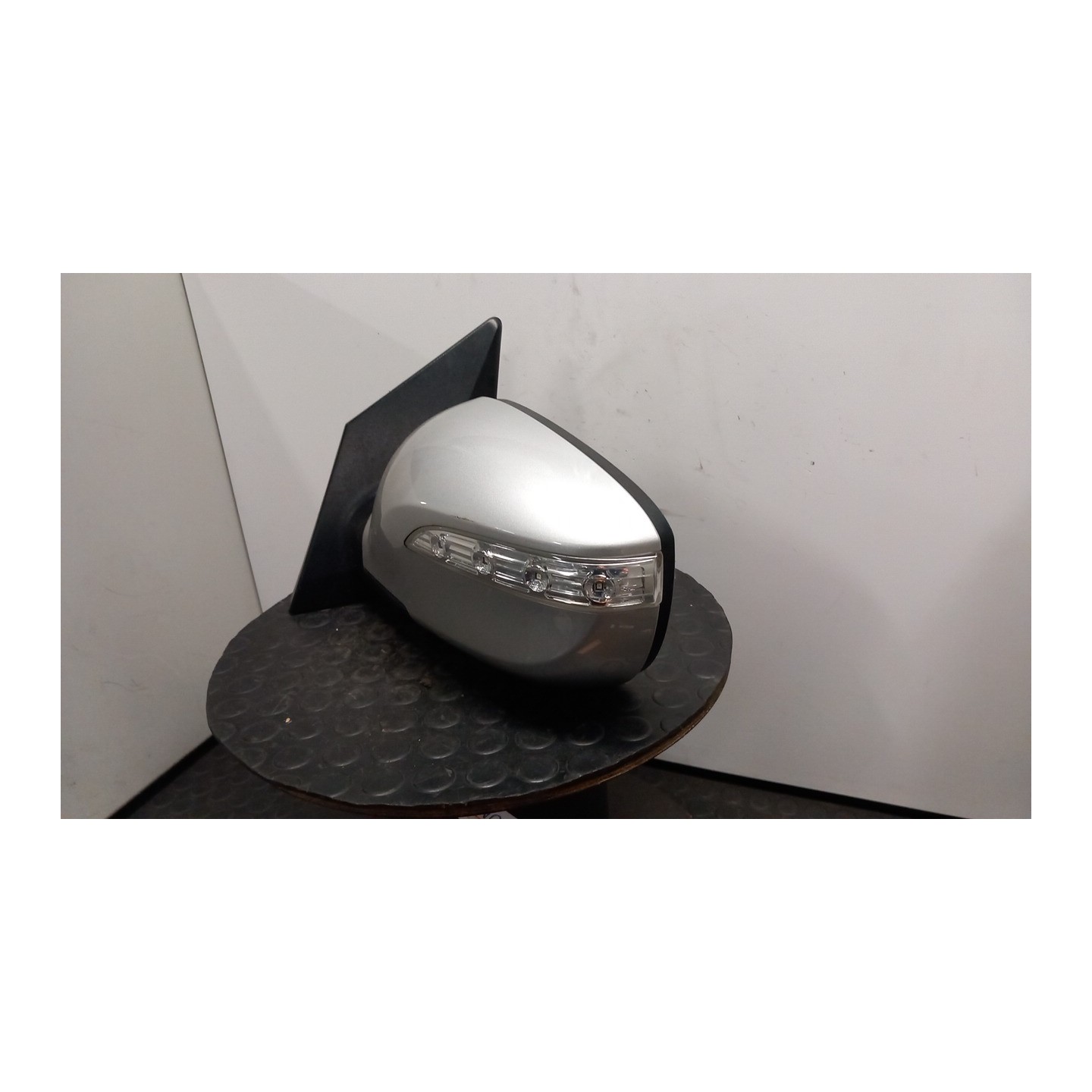 RETROVISORE EST. REGOLAZ. ELETTR. SX. 078 HYUNDAI IX35 (02/10-12/15) D4FD 876102Y000