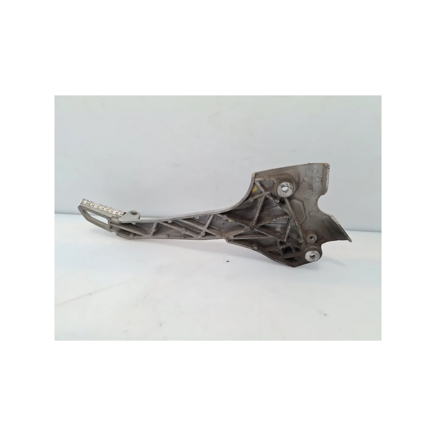 Pedana appoggiapiede anteriore completo Yamaha YBR 250 YBR 250 Sinistro