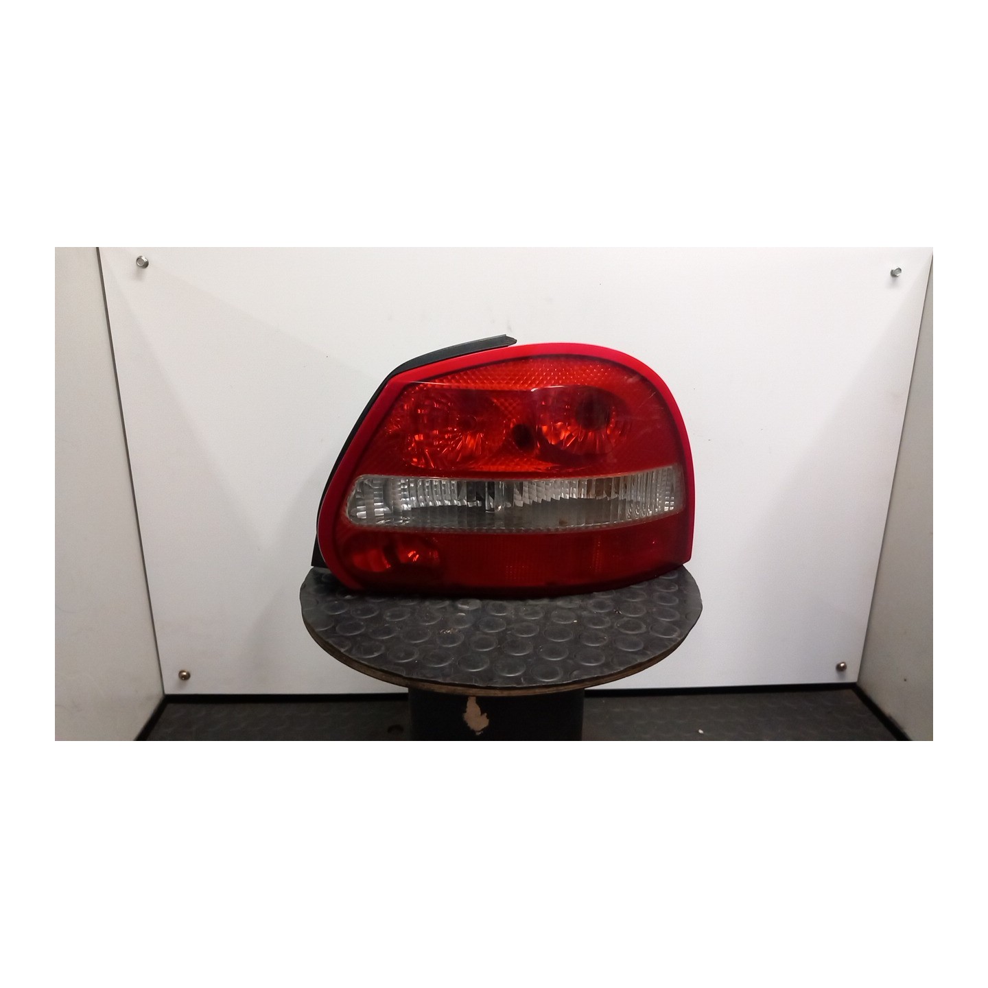 FANALE POST. DX. 031 JAGUAR X-TYPE (02/01-05/10) BG C2S32773
