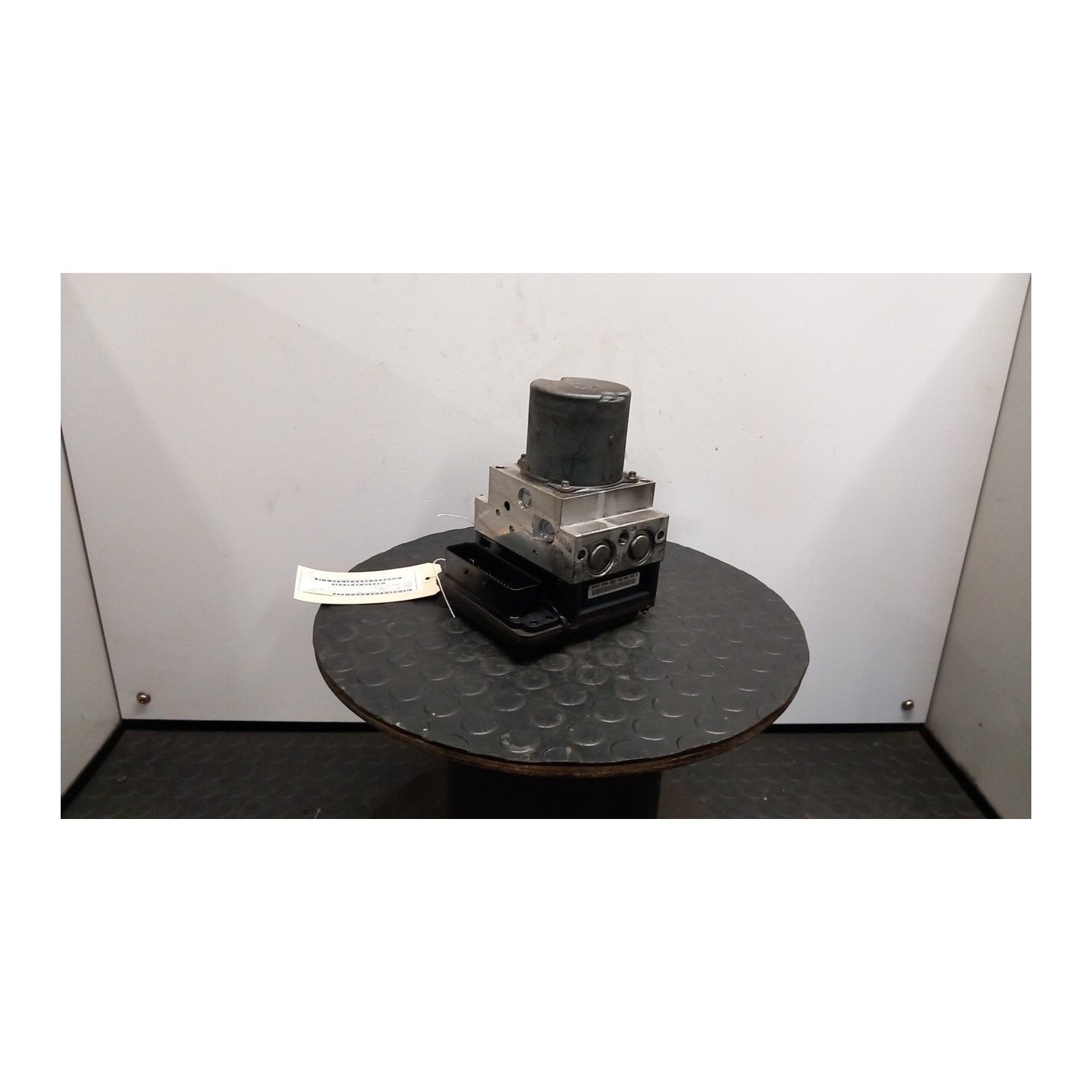 AGGREGATO ABS 06-05- 014 MERCEDES-BENZ CLS (C219) (09/04-) 642920 A2114313212